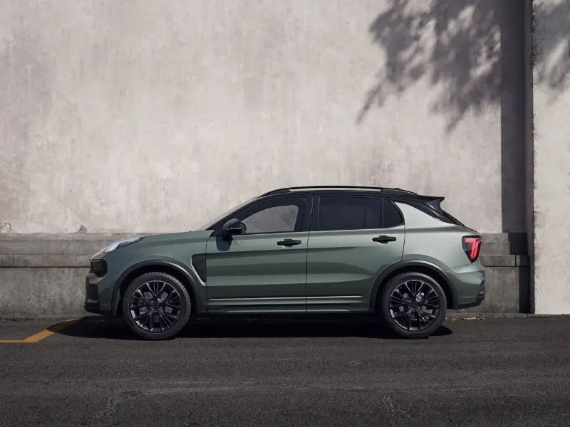 Lynk & Co 01