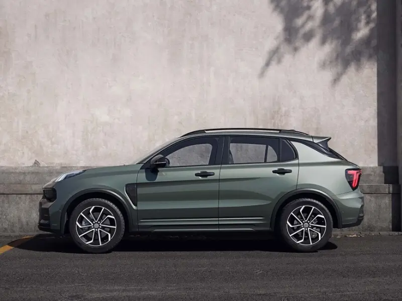 Lynk & Co 01