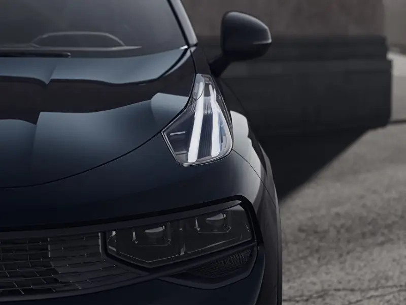 Lynk & Co 01