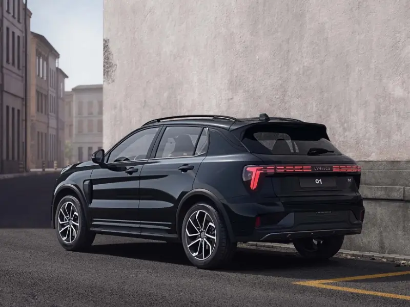 Lynk & Co 01